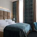 Koenig's Am Schlosspark Hotel