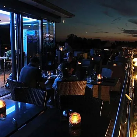 Koenig's Am Schlosspark Hotel 4*