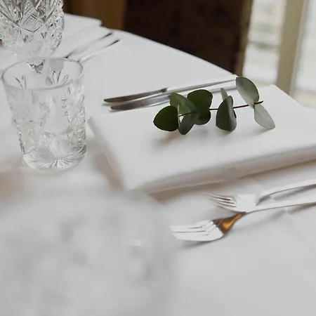 Szálloda Koenig's Am Schlosspark 4*
