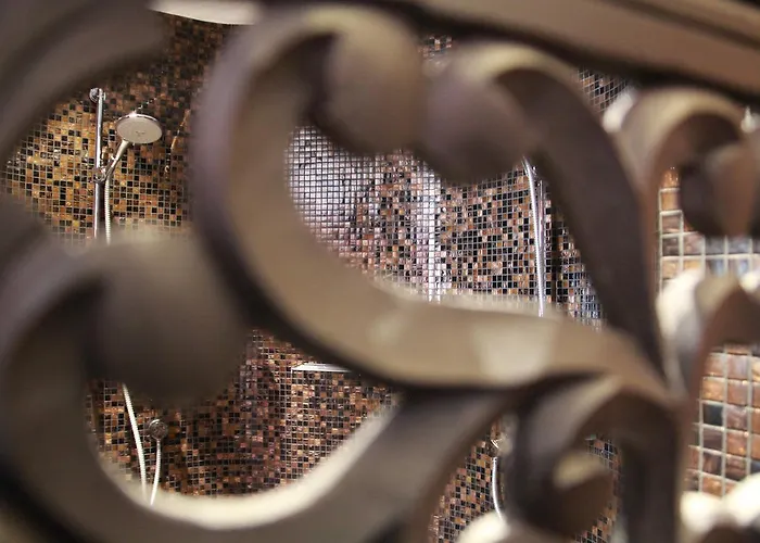 Konig's Am Schlosspark 4*