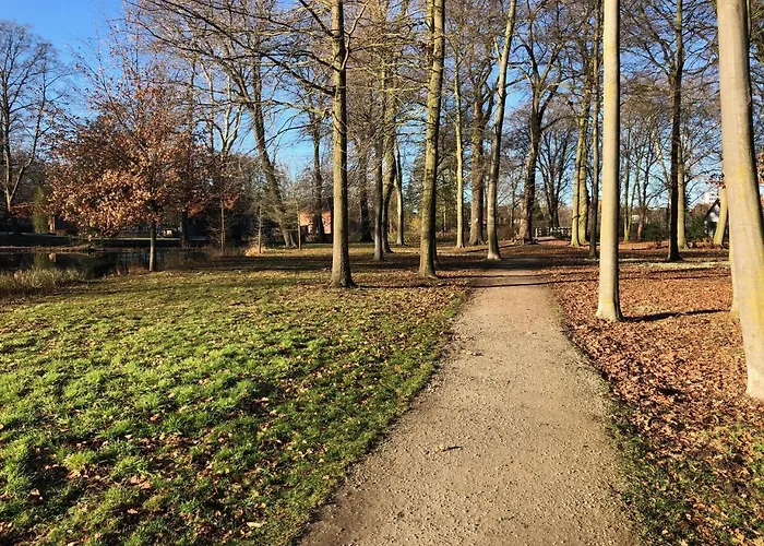 Konig's Am Schlosspark Hotel 4*